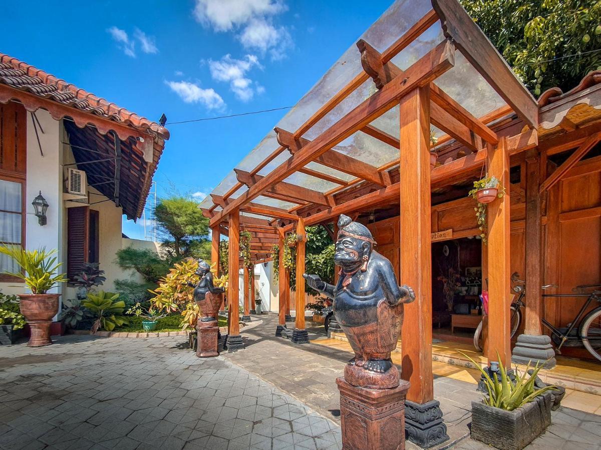 Dem Ayem Heritage Guest House Yogyakarta Eksteriør bilde